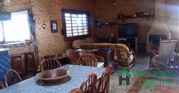 Fazenda à venda com 3 quartos, 600m² - Foto 3