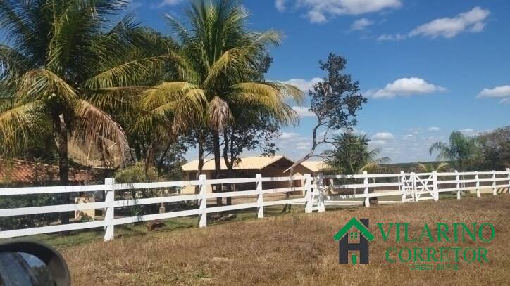 Fazenda à venda com 3 quartos, 800m² - Foto 13