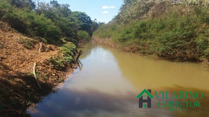 Fazenda à venda com 3 quartos, 800m² - Foto 16