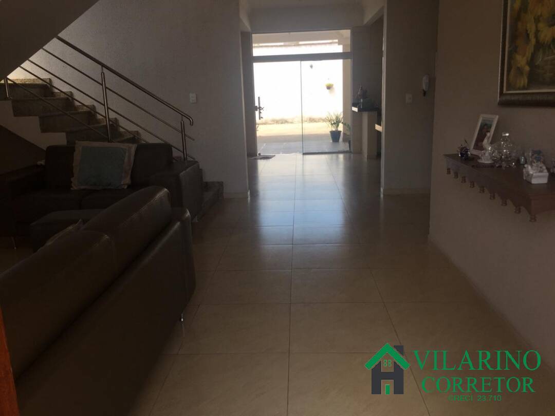 Casa à venda e aluguel com 4 quartos, 329m² - Foto 19