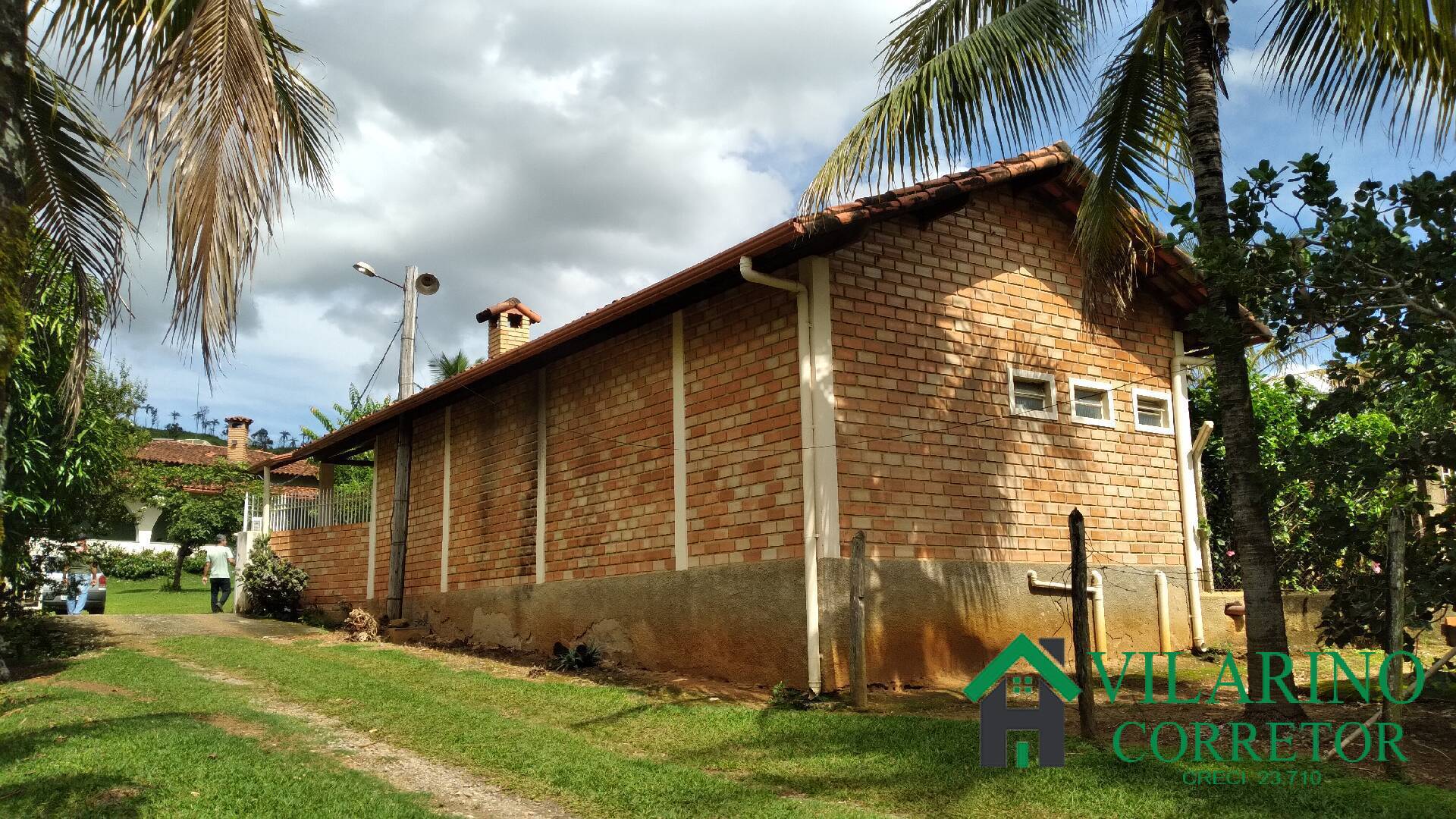 Fazenda à venda com 6 quartos, 400m² - Foto 13