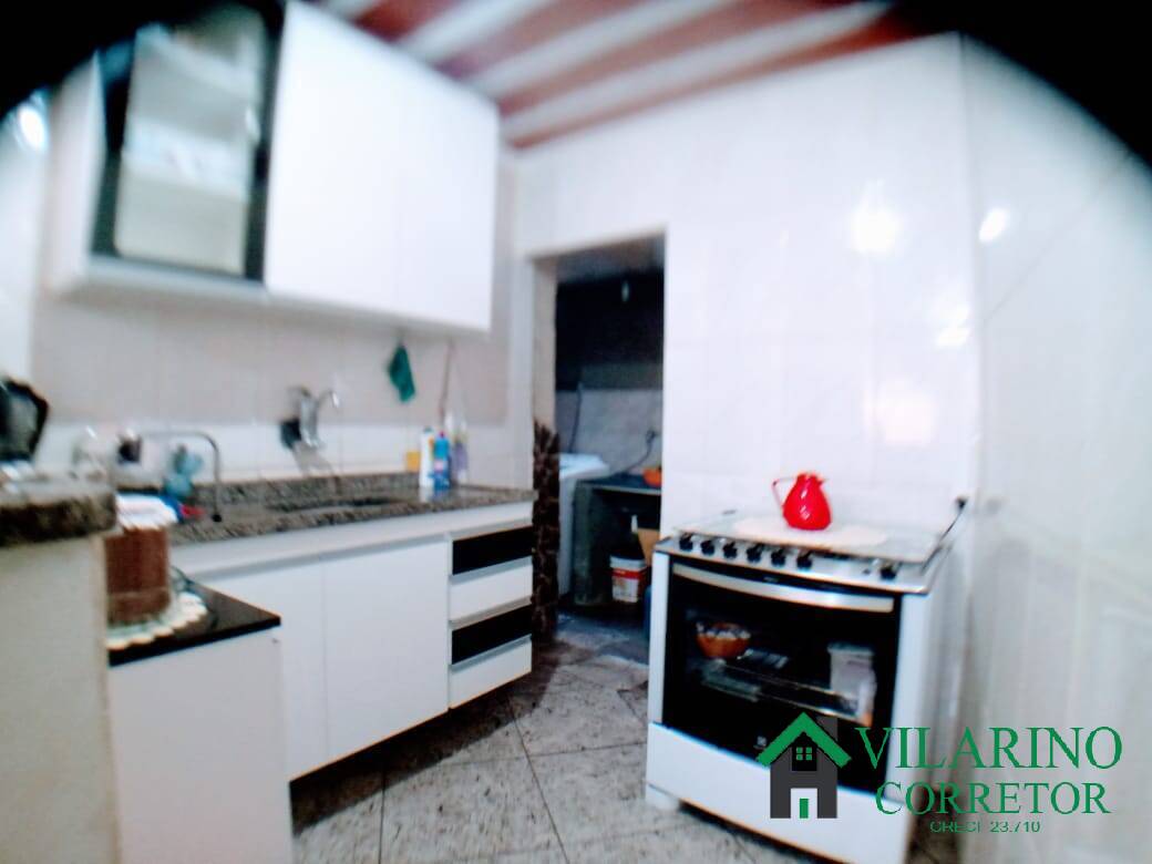 Casa à venda com 3 quartos, 180m² - Foto 18