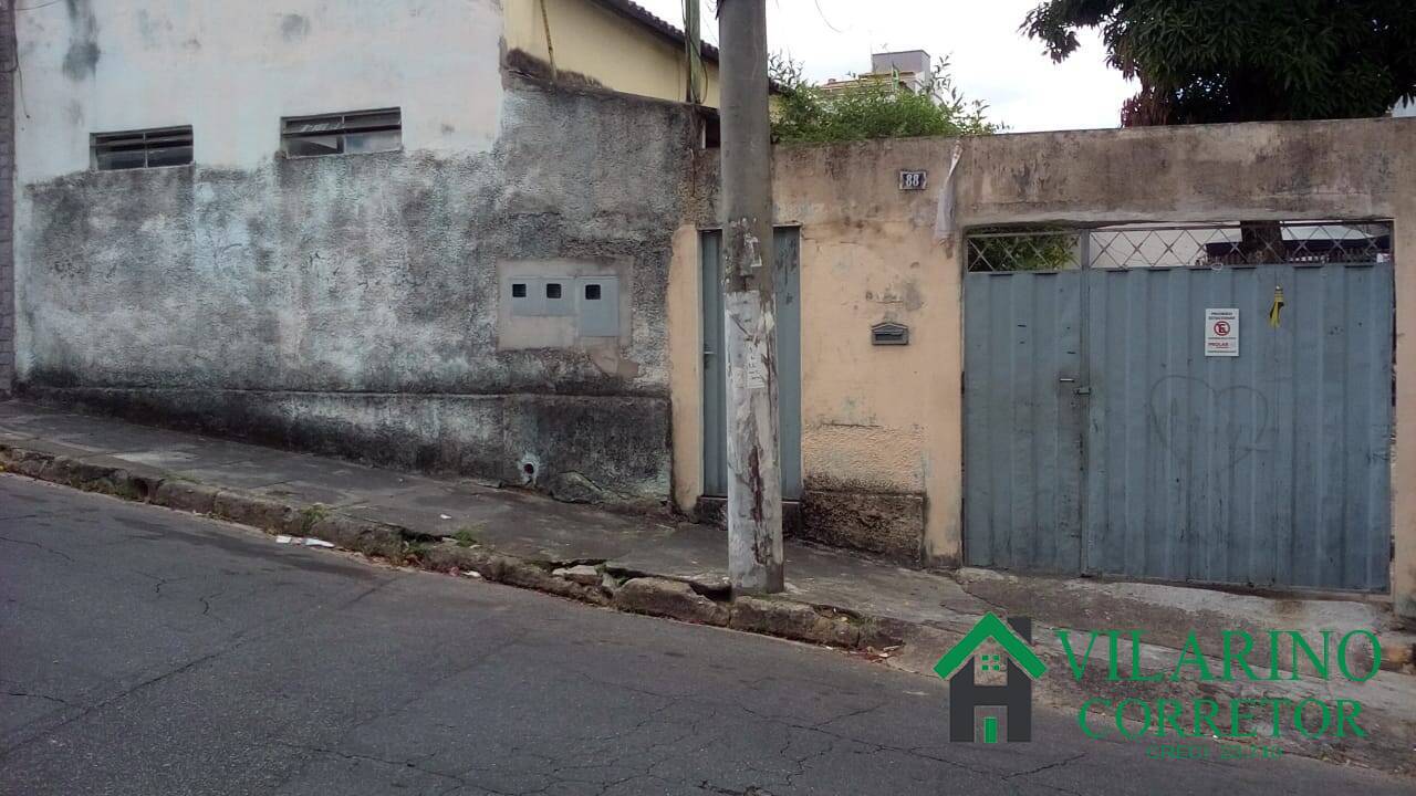 Casa à venda com 2 quartos, 346m² - Foto 2