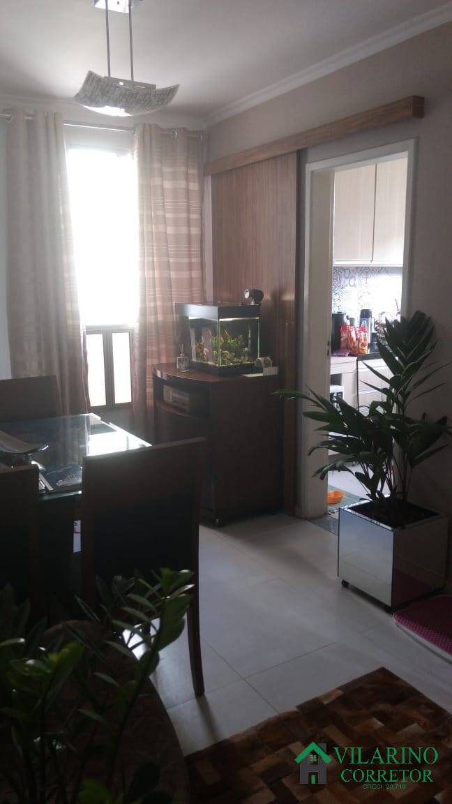 Apartamento à venda com 3 quartos, 63m² - Foto 2