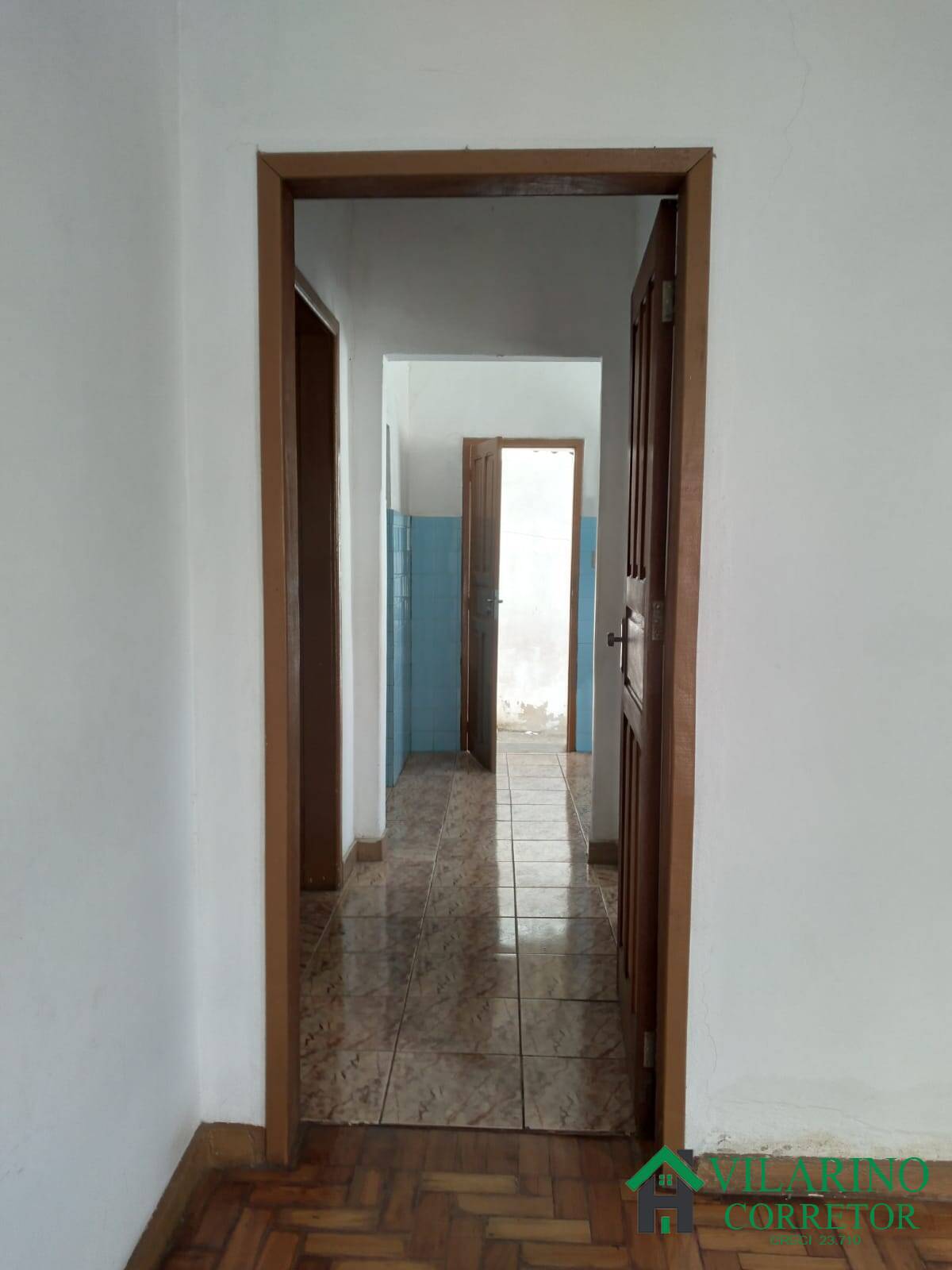 Casa à venda com 6 quartos, 210m² - Foto 18