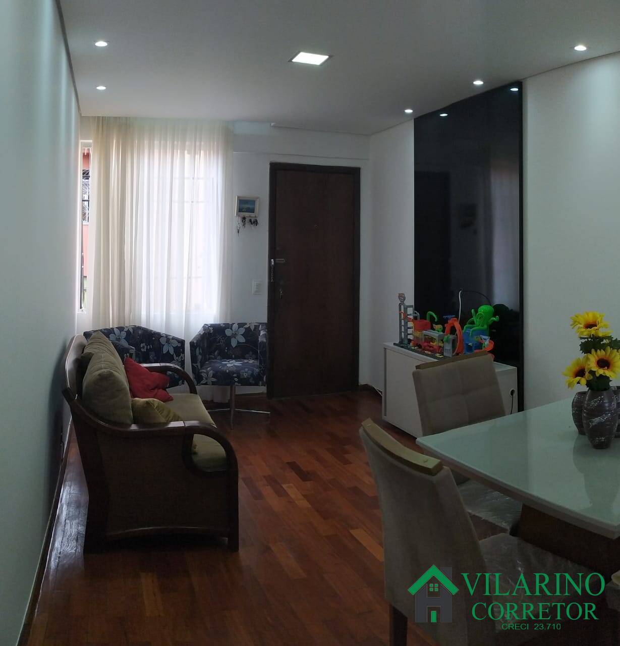 Apartamento à venda com 2 quartos, 70m² - Foto 19