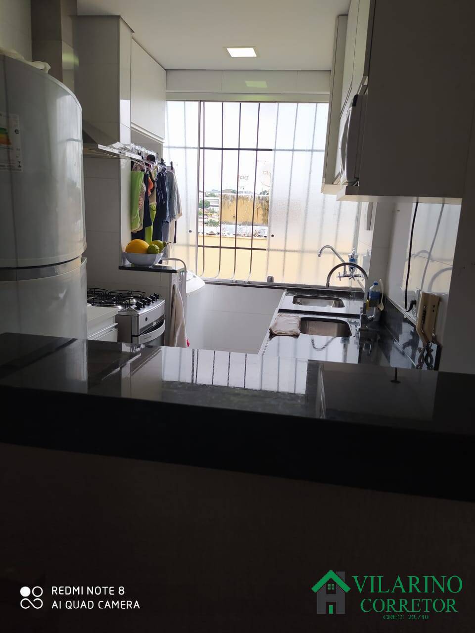 Apartamento à venda com 2 quartos, 70m² - Foto 23