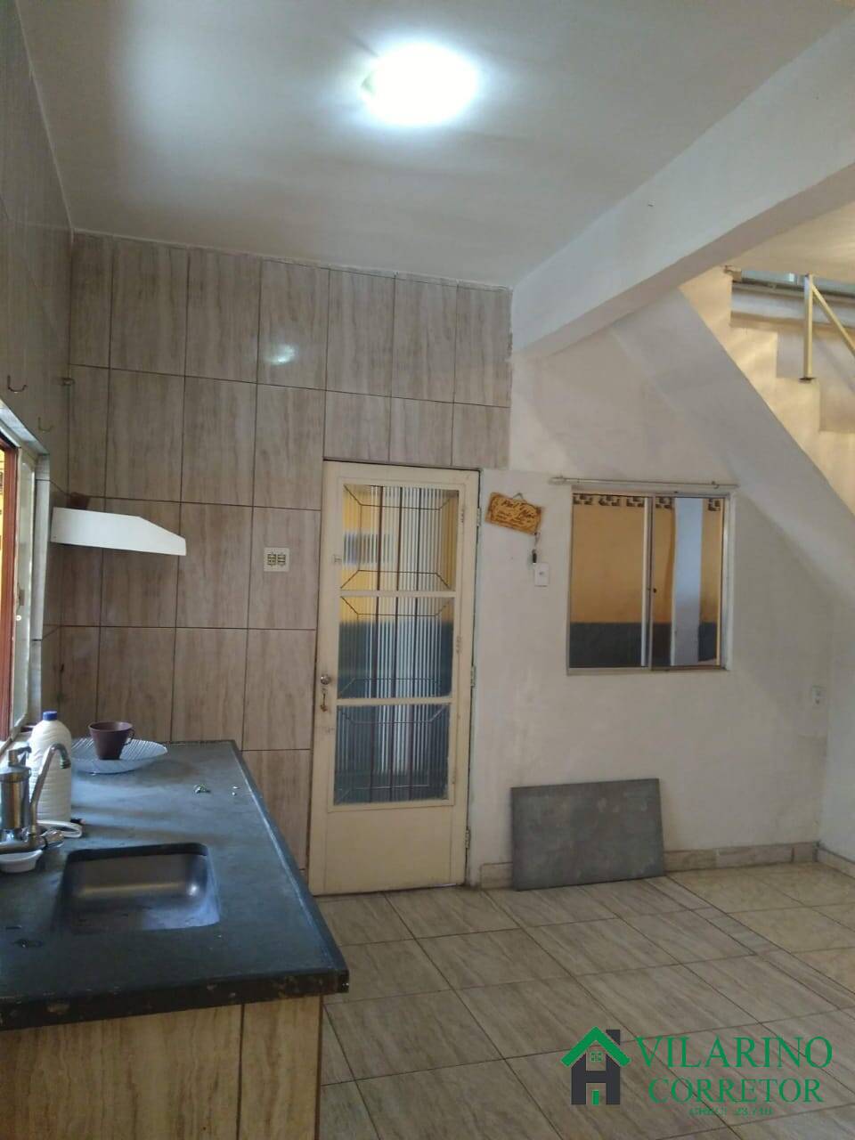 Casa à venda com 7 quartos, 327m² - Foto 6