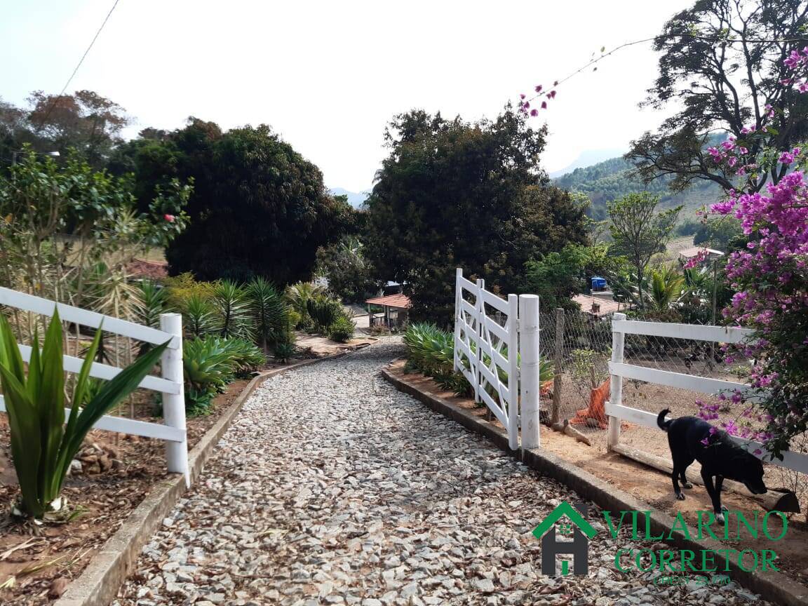 Fazenda à venda com 4 quartos, 400m² - Foto 29