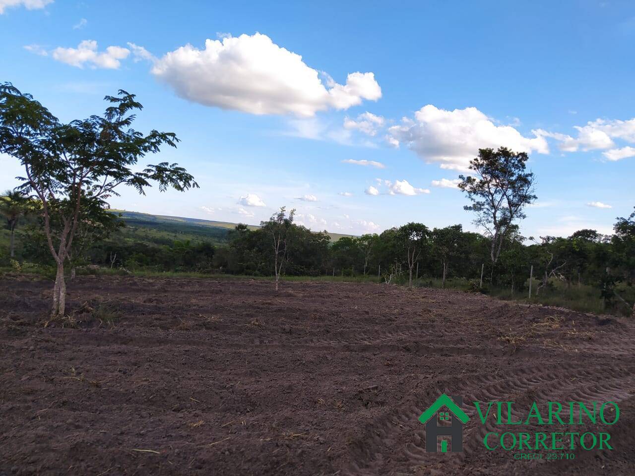 Fazenda à venda com 2 quartos, 300m² - Foto 6