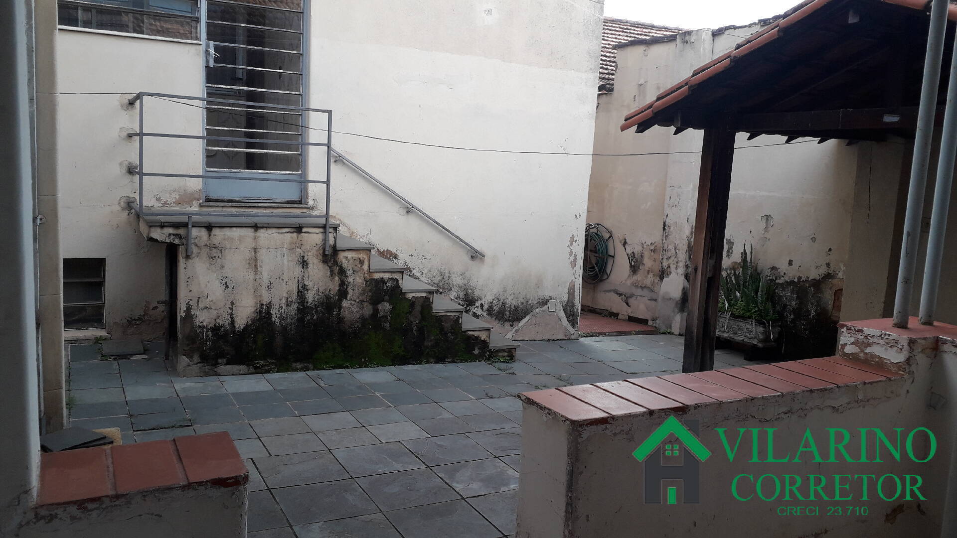 Sobrado à venda com 9 quartos, 360m² - Foto 28