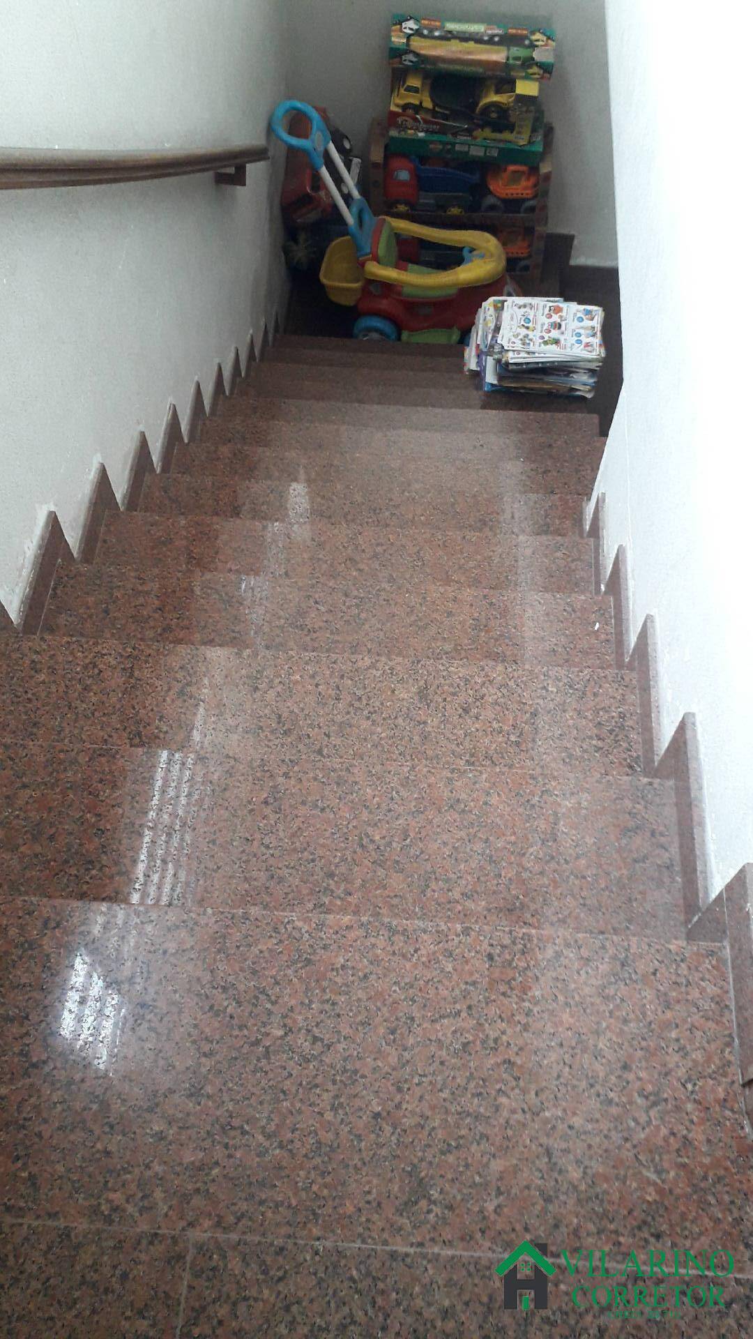 Sobrado à venda com 9 quartos, 360m² - Foto 13