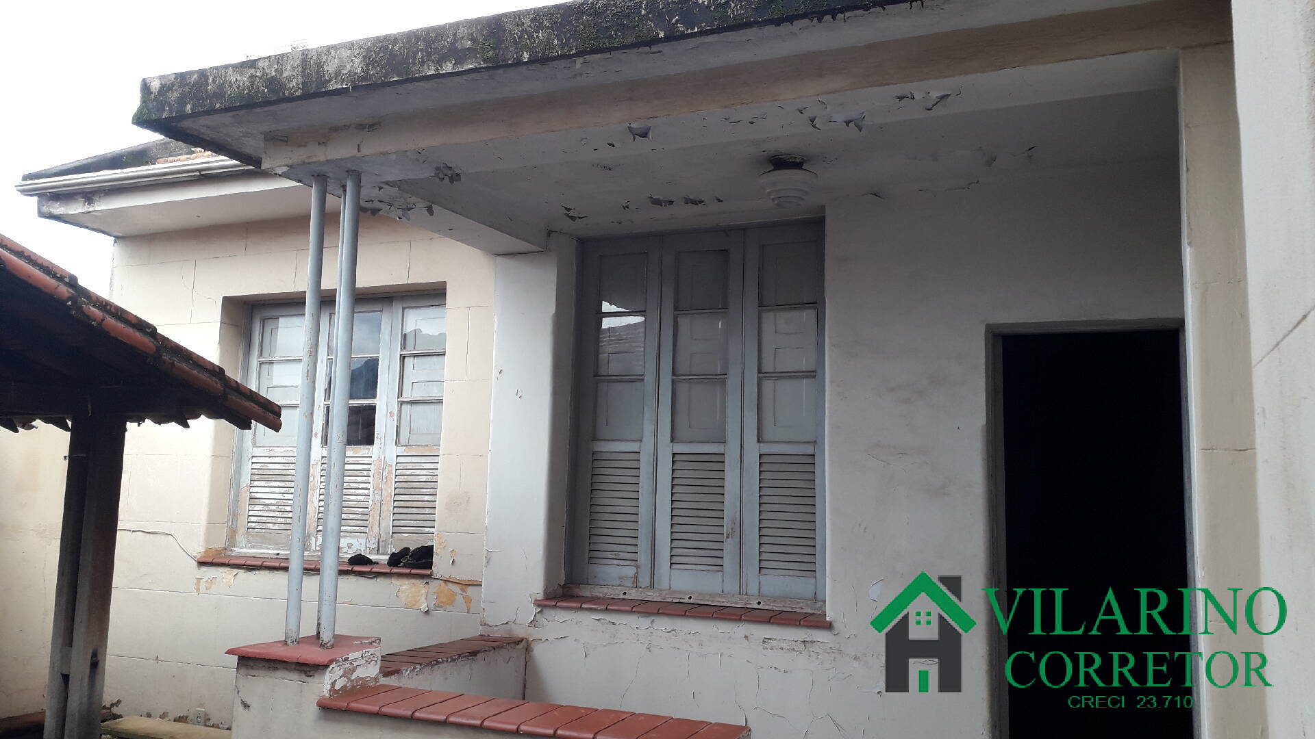 Sobrado à venda com 9 quartos, 360m² - Foto 33