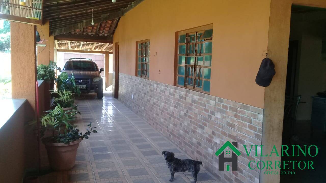 Fazenda à venda com 3 quartos, 180m² - Foto 3