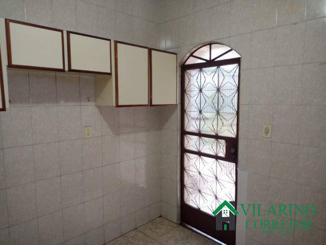 Casa à venda e aluguel com 3 quartos, 230m² - Foto 28