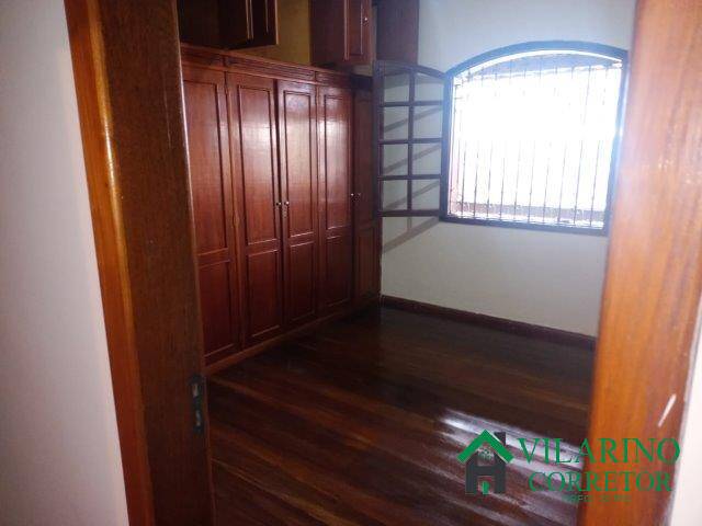 Casa à venda e aluguel com 3 quartos, 230m² - Foto 29