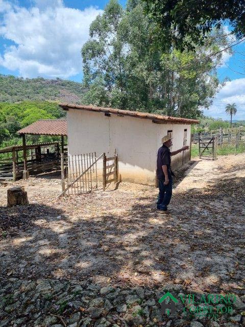 Fazenda à venda com 2 quartos, 150m² - Foto 22