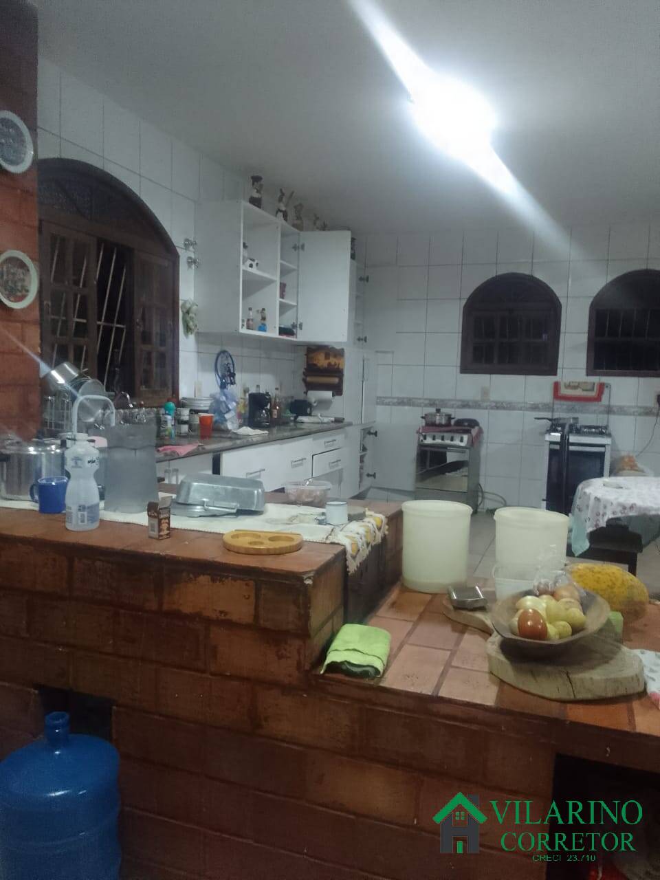 Casa à venda com 4 quartos, 250m² - Foto 9