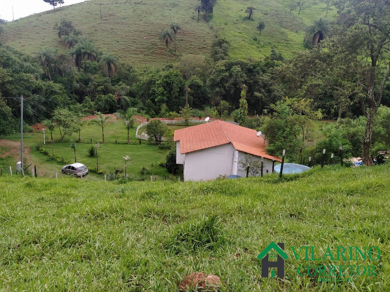 Fazenda à venda com 6 quartos, 400m² - Foto 3