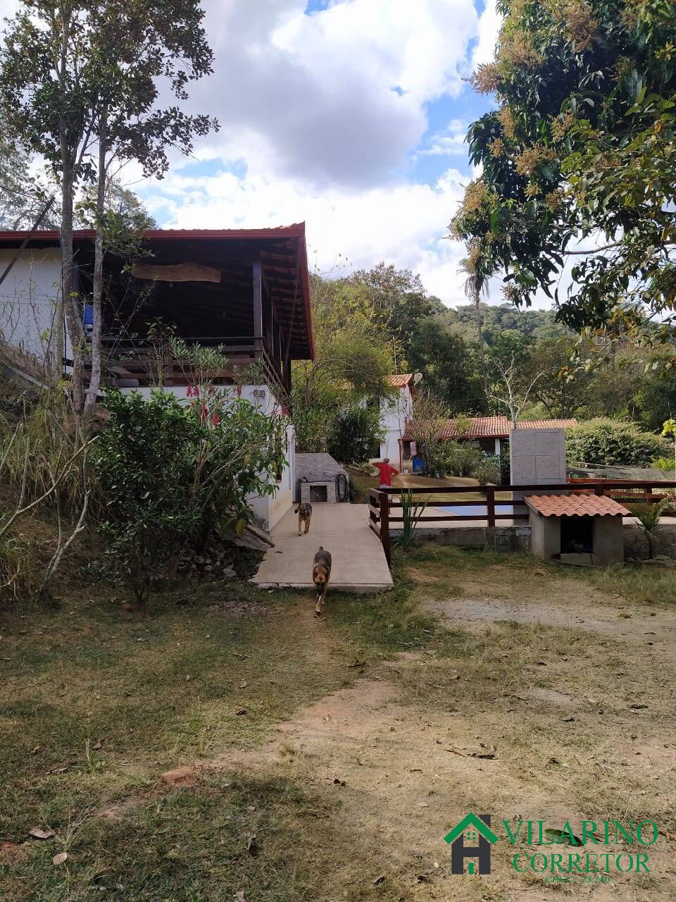 Fazenda à venda com 6 quartos, 400m² - Foto 27