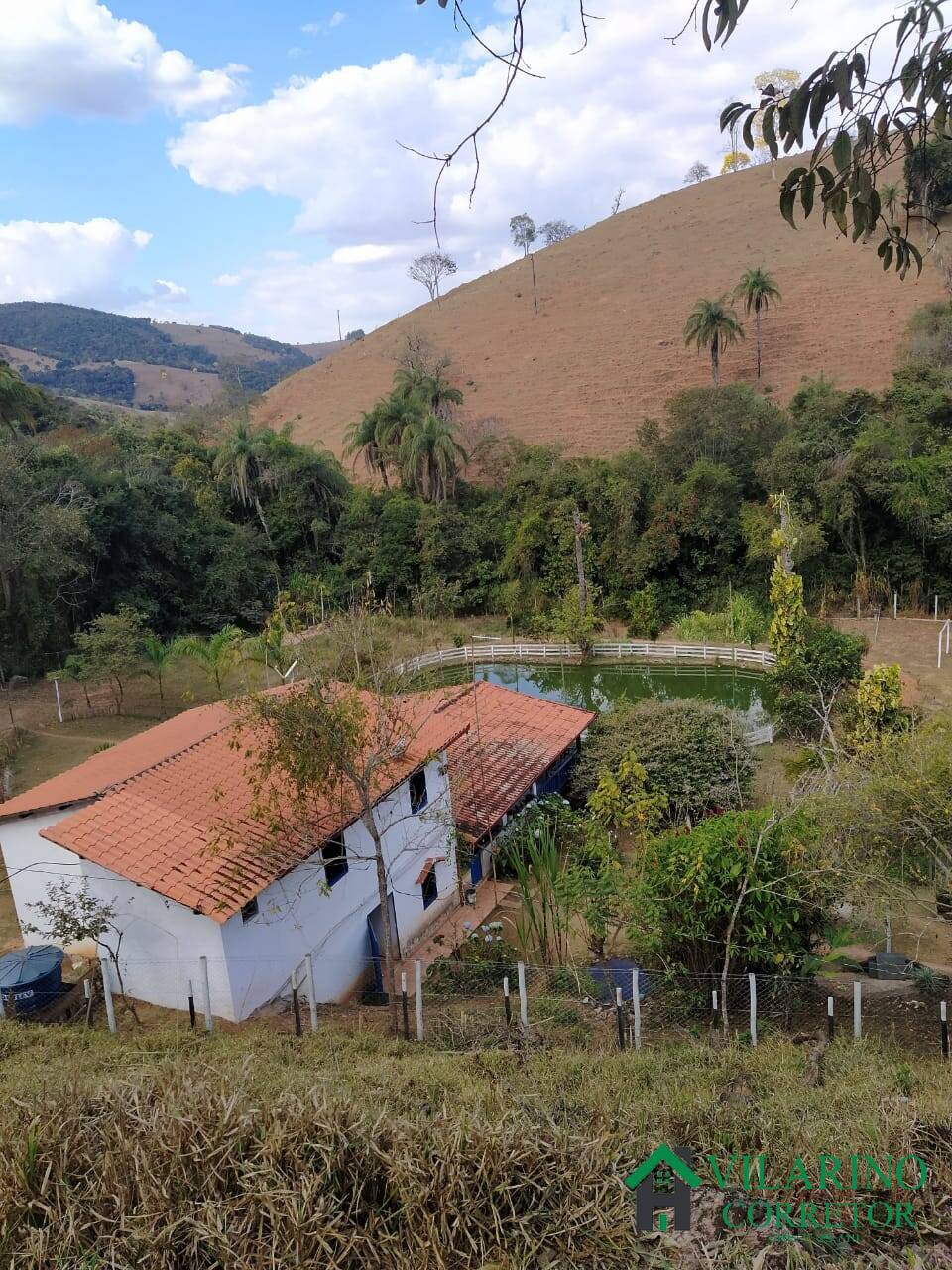 Fazenda à venda com 6 quartos, 400m² - Foto 33