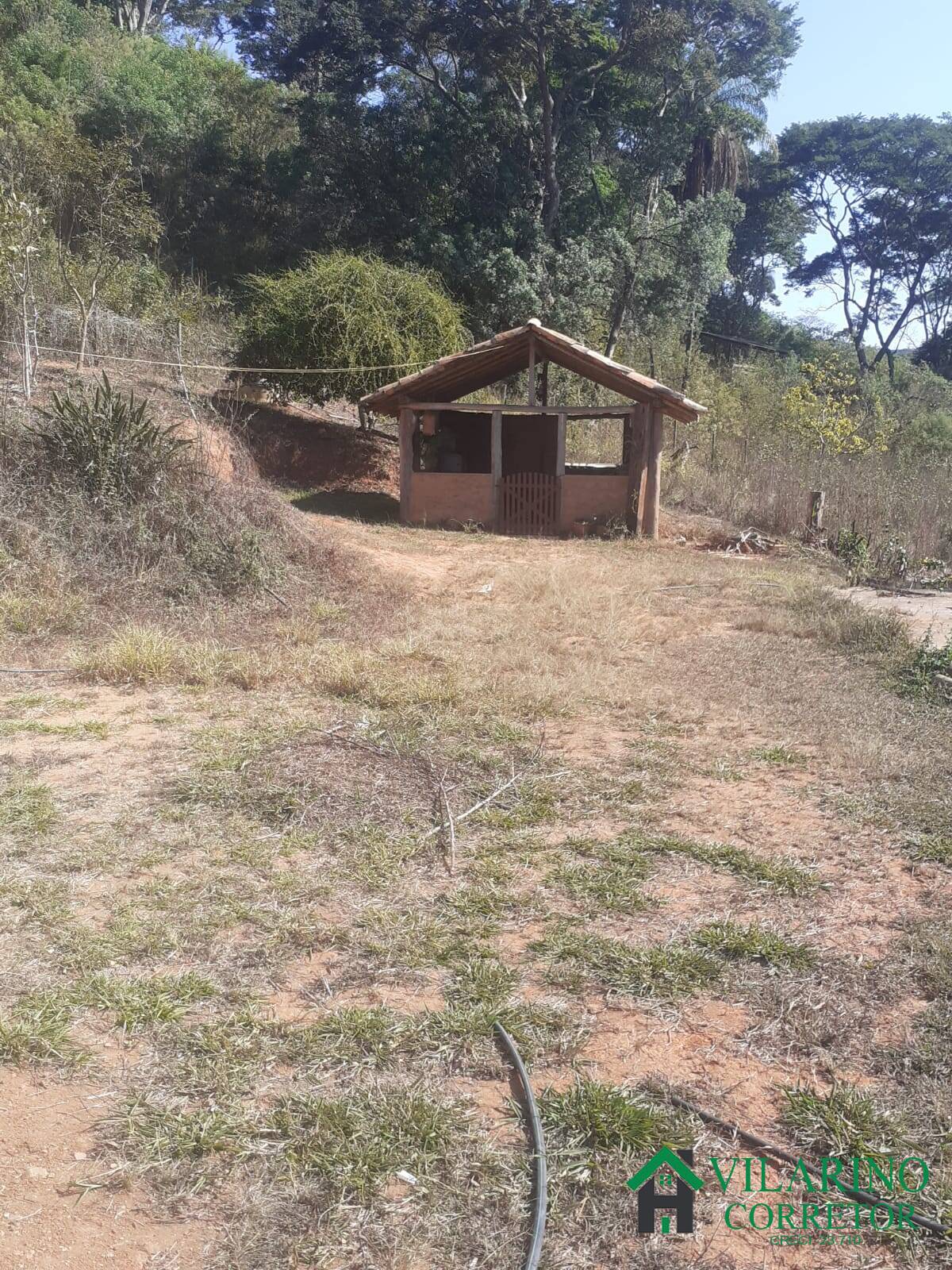 Fazenda à venda com 2 quartos, 150m² - Foto 18