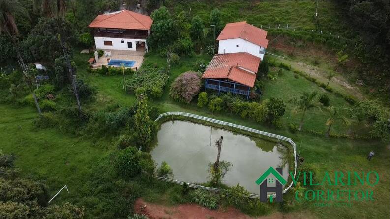 Fazenda à venda com 6 quartos, 400m² - Foto 1