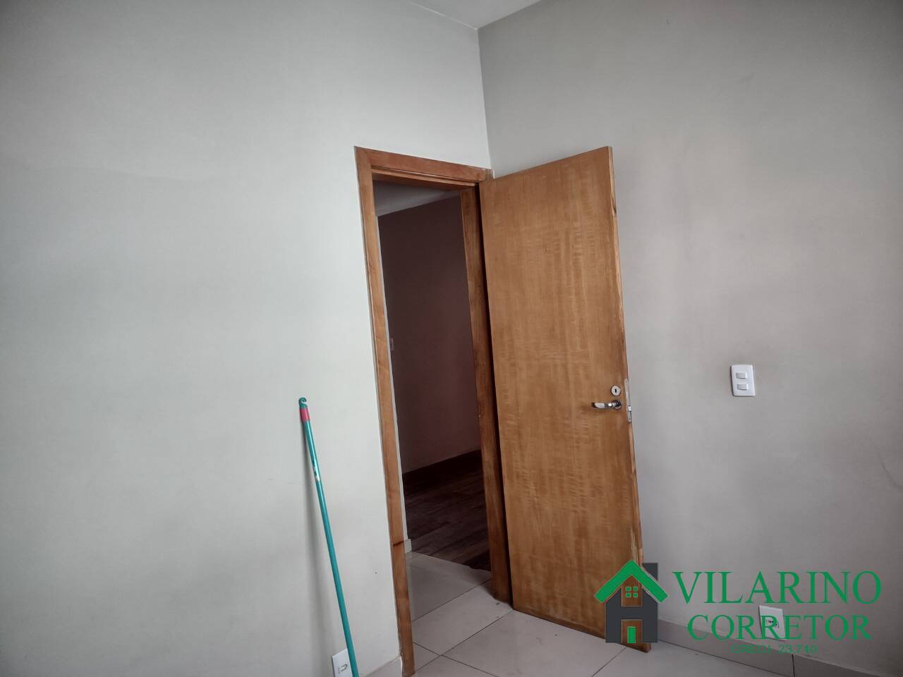 Casa à venda com 3 quartos, 300m² - Foto 10