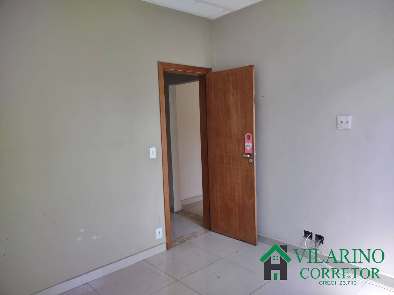 Casa à venda com 3 quartos, 300m² - Foto 13