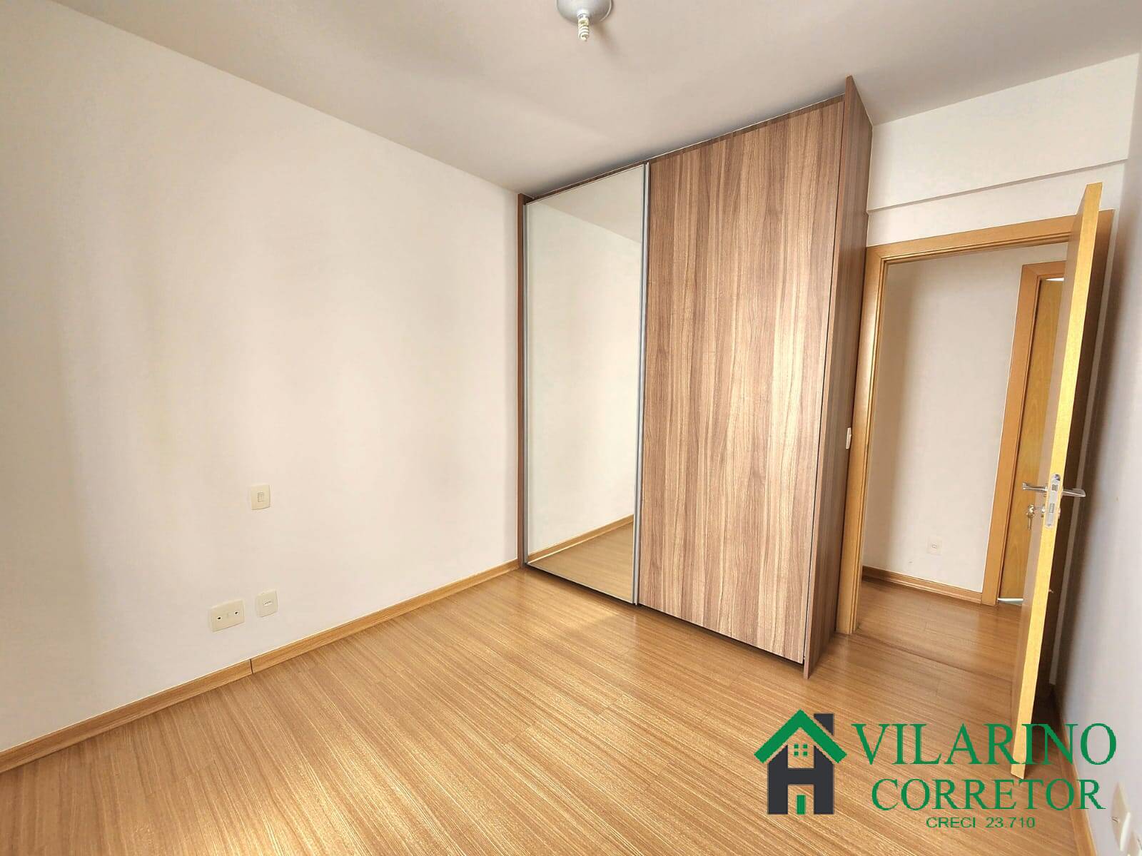 Apartamento à venda com 3 quartos, 178m² - Foto 12