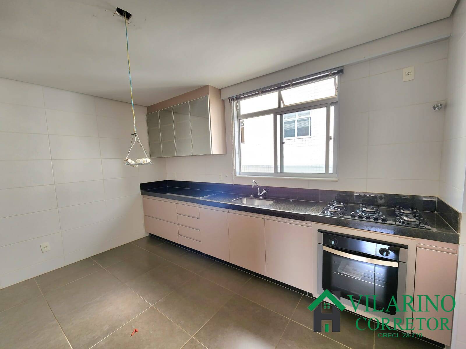 Apartamento à venda com 3 quartos, 178m² - Foto 15