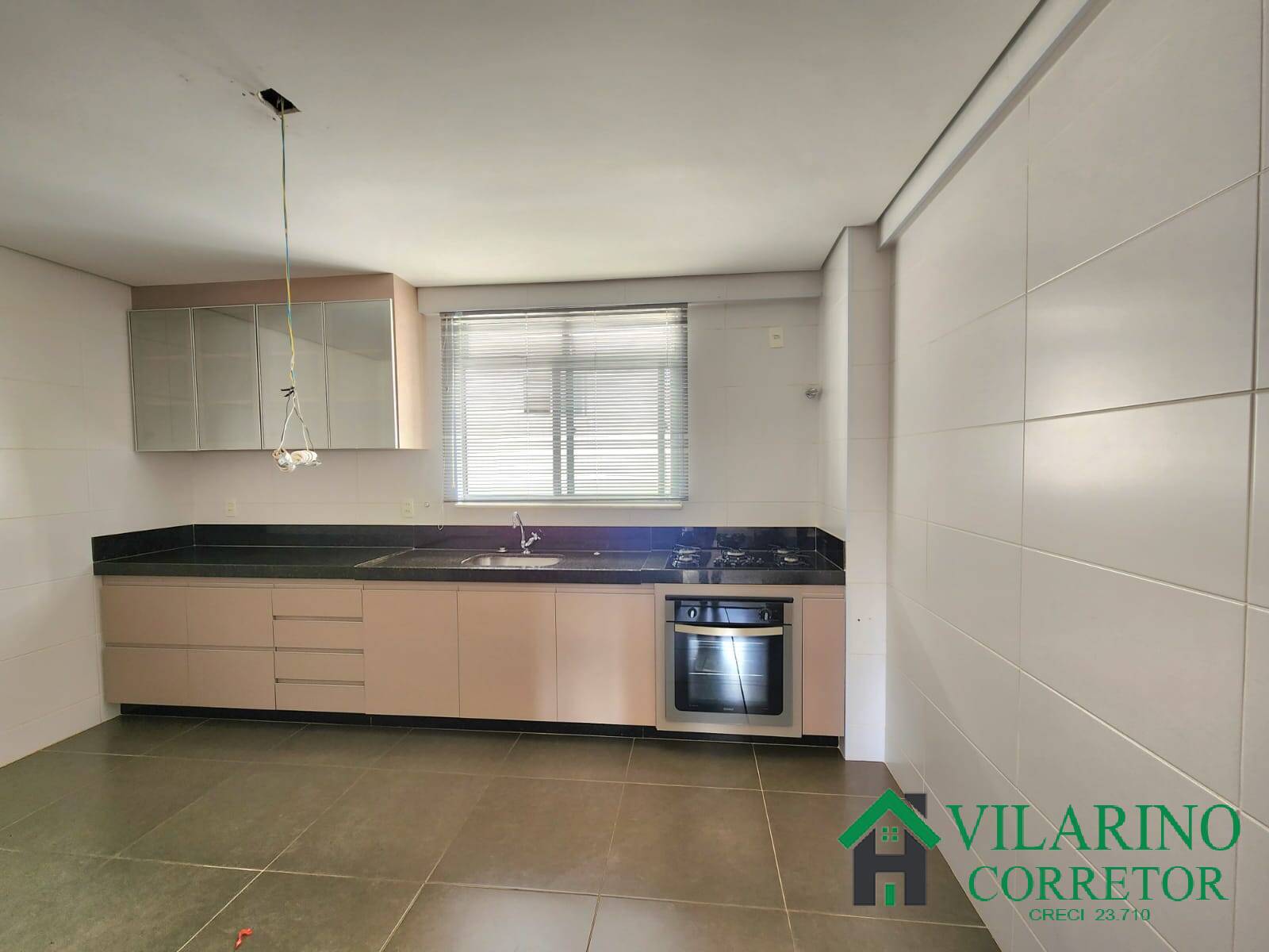 Apartamento à venda com 3 quartos, 178m² - Foto 21