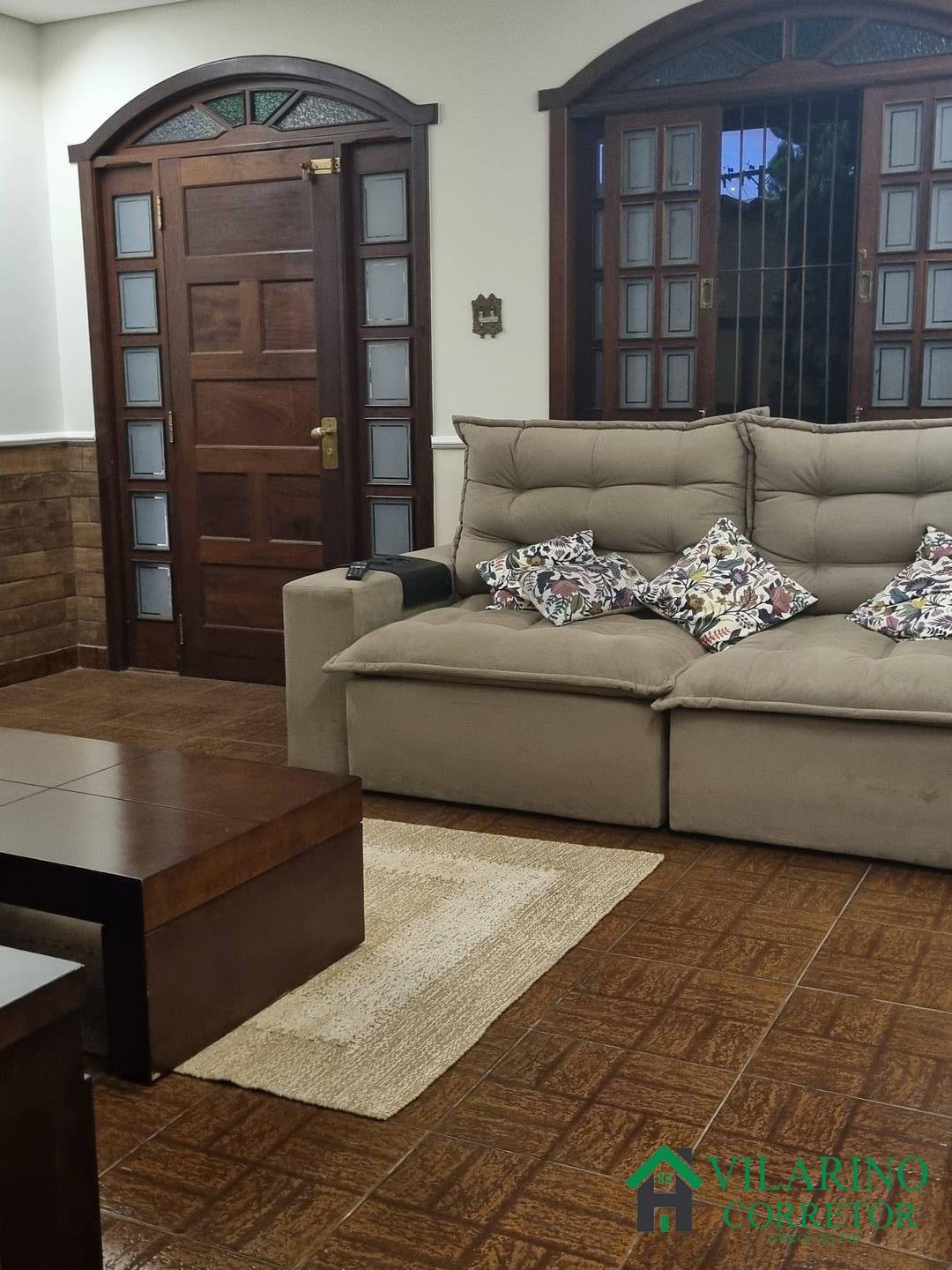 Casa à venda com 5 quartos, 220m² - Foto 17