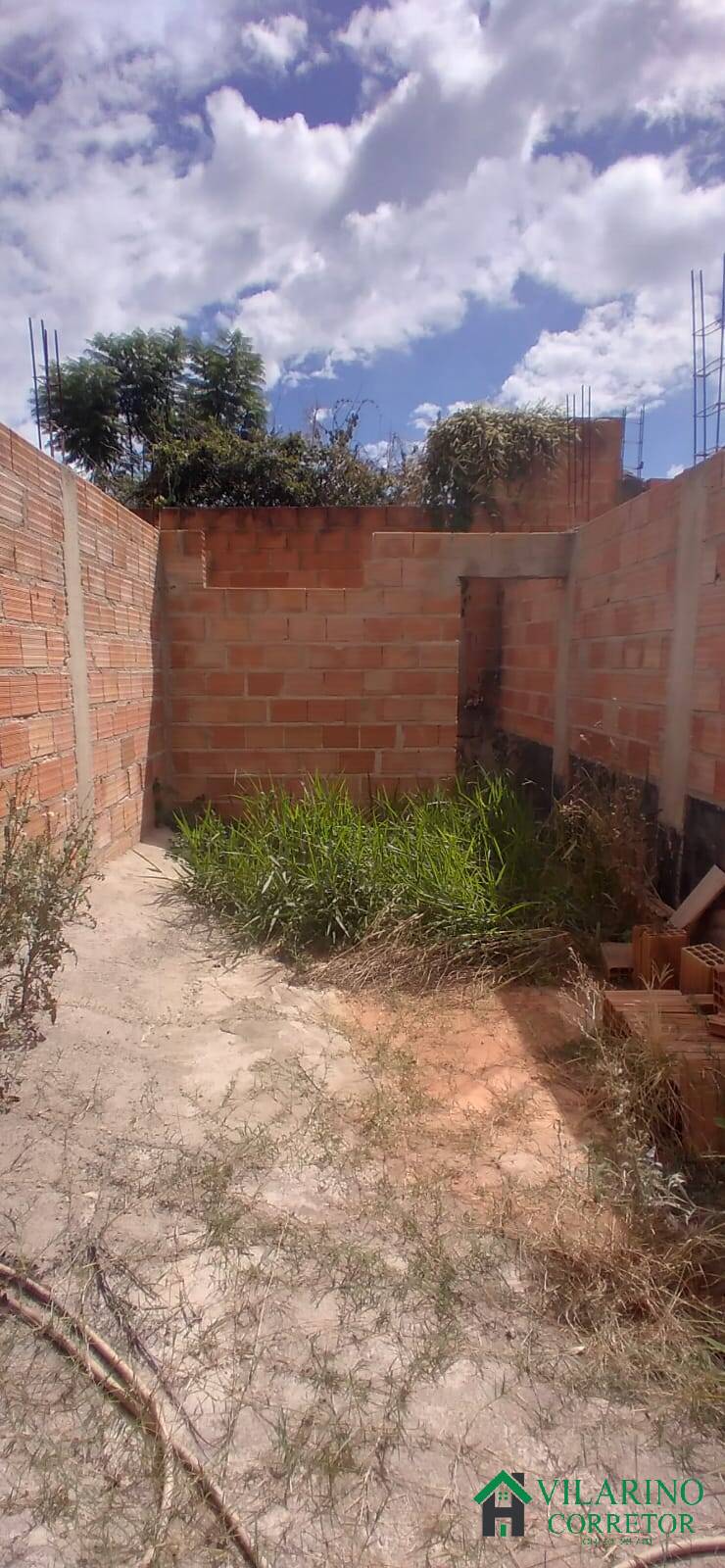 Casa à venda com 2 quartos, 55m² - Foto 8