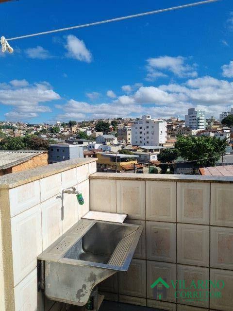 Casa à venda com 6 quartos, 300m² - Foto 29