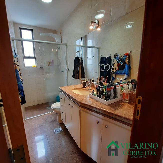 Apartamento à venda com 3 quartos, 174m² - Foto 15