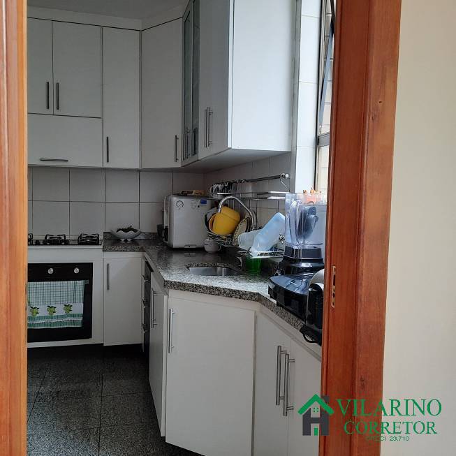 Apartamento à venda com 3 quartos, 174m² - Foto 28