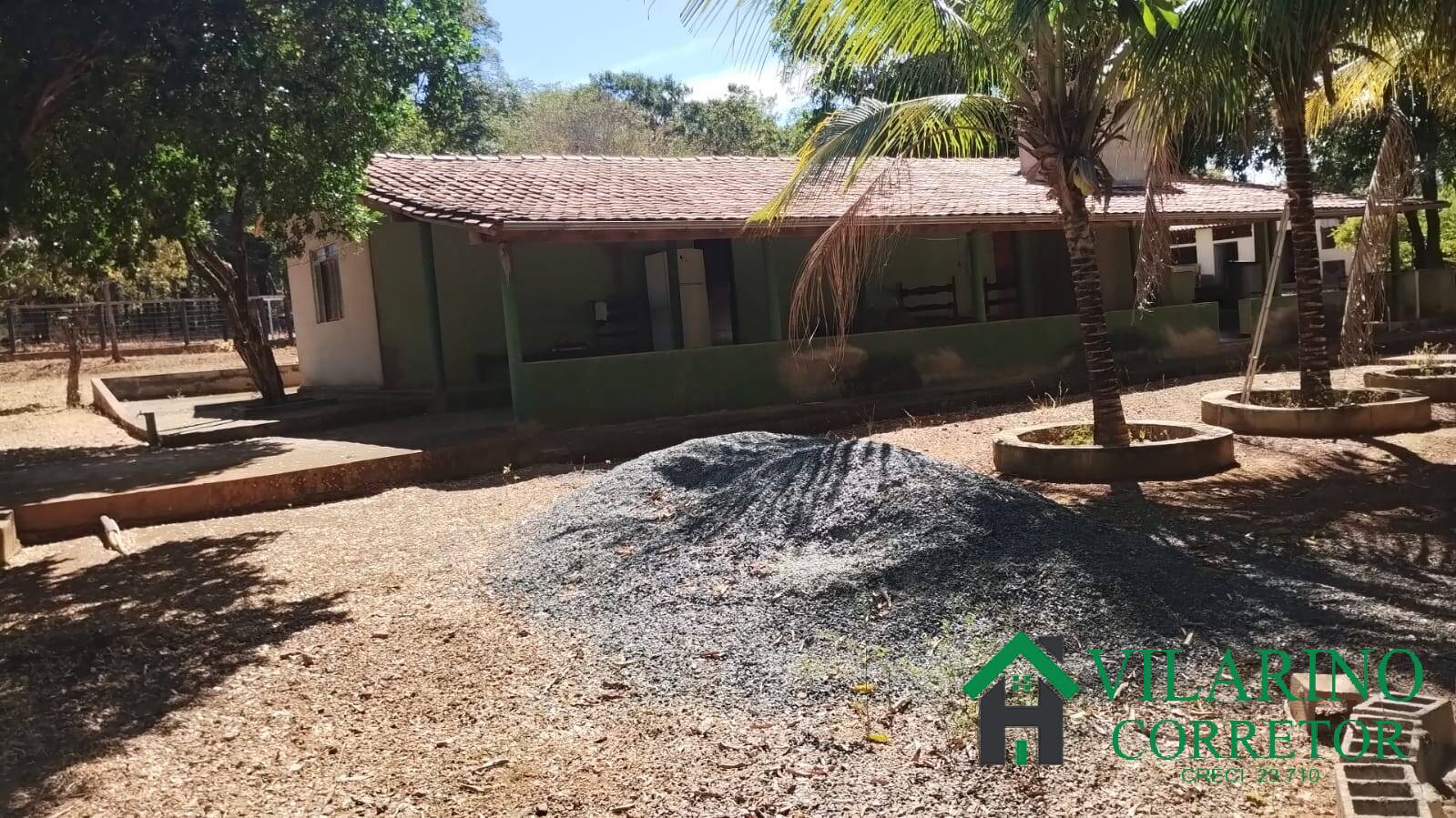 Fazenda à venda com 3 quartos, 800m² - Foto 3