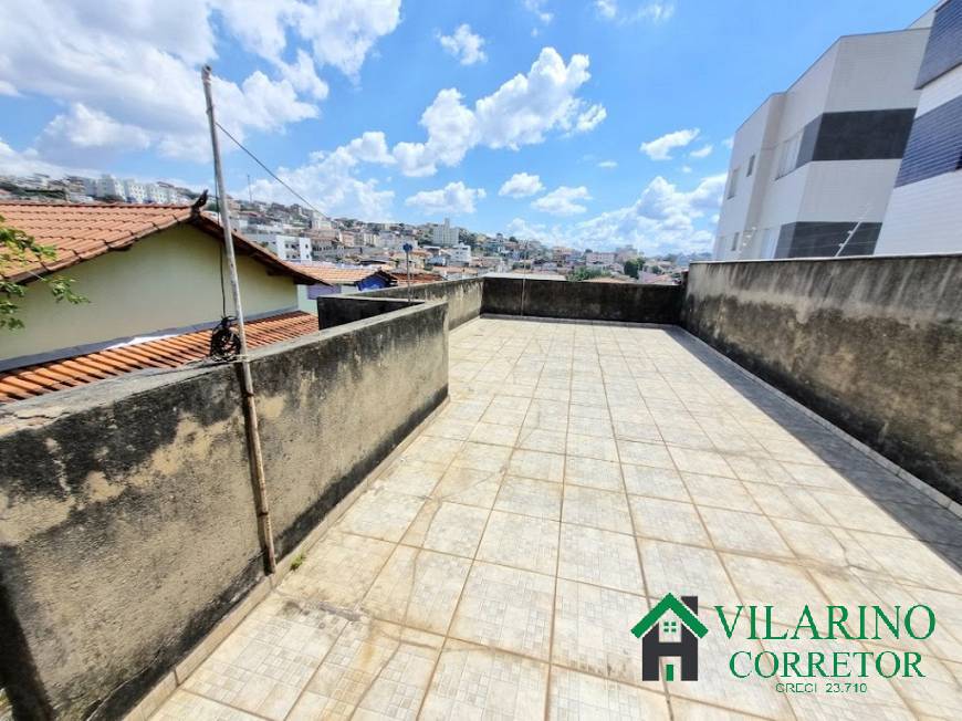 Casa à venda com 3 quartos, 184m² - Foto 12