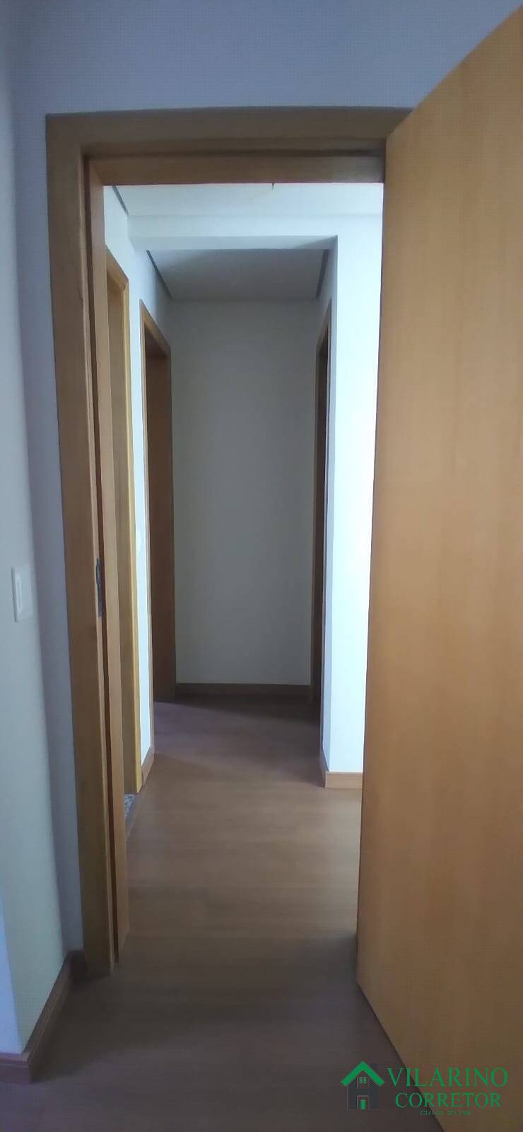 Apartamento à venda com 3 quartos, 118m² - Foto 6