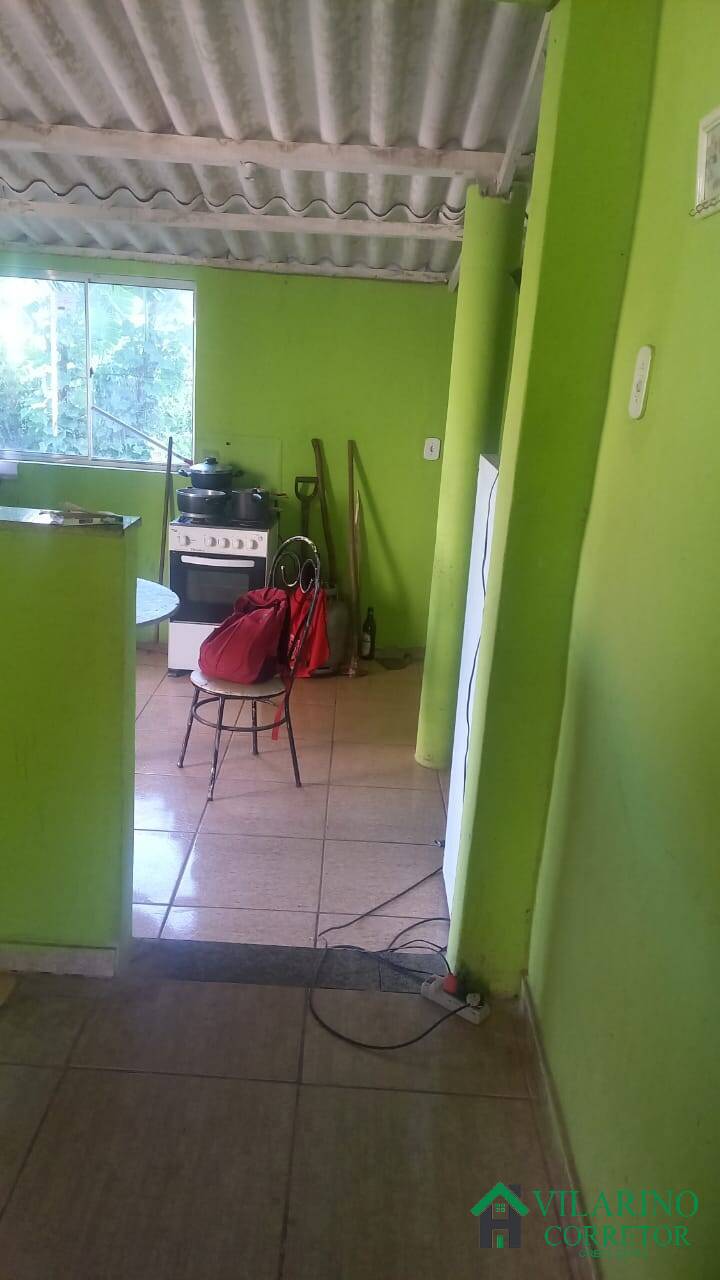 Fazenda à venda com 4 quartos, 140m² - Foto 1