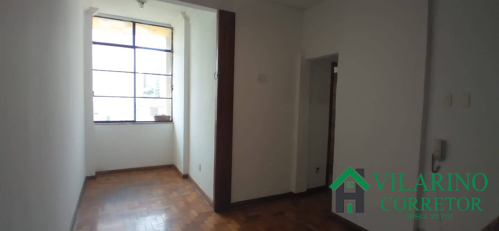 Apartamento à venda com 2 quartos, 62m² - Foto 9