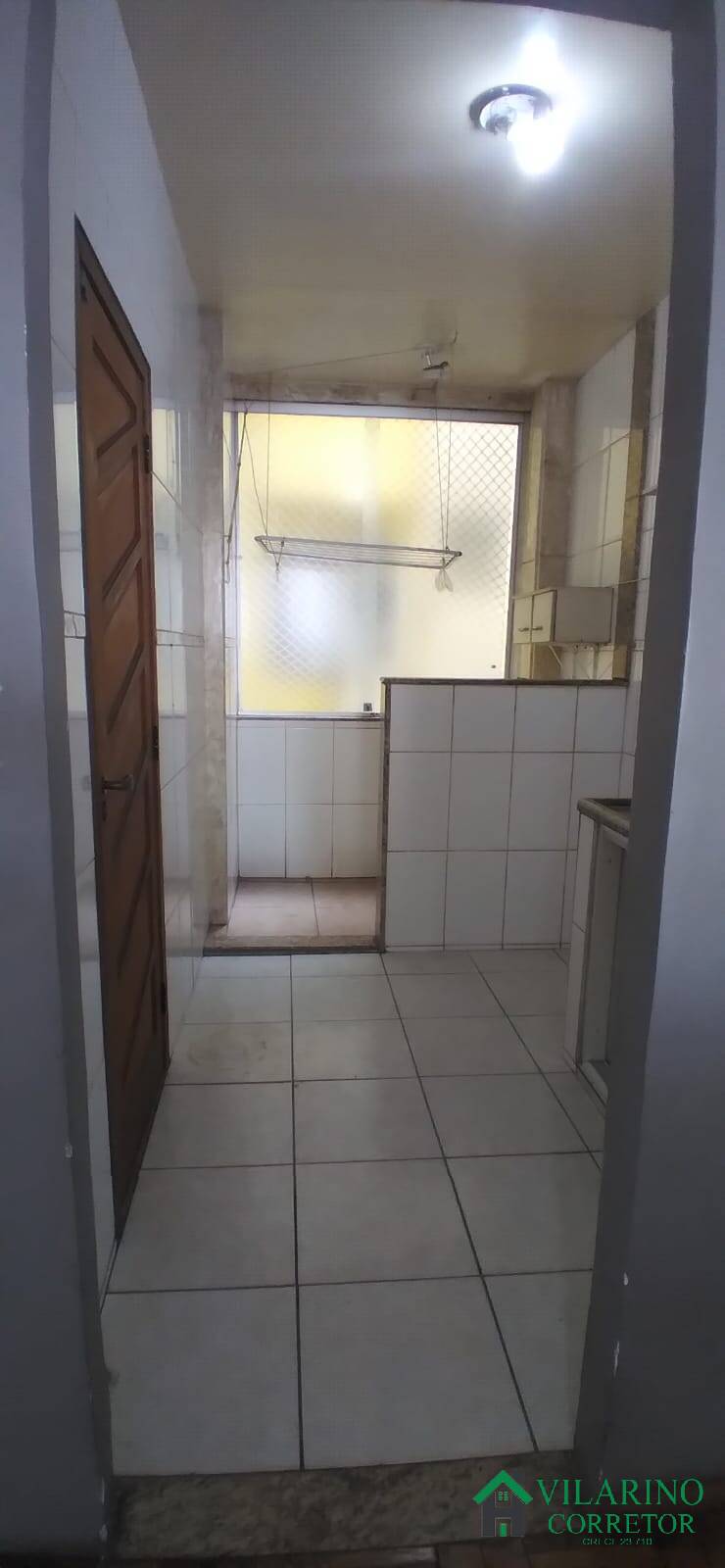 Apartamento à venda com 2 quartos, 62m² - Foto 8