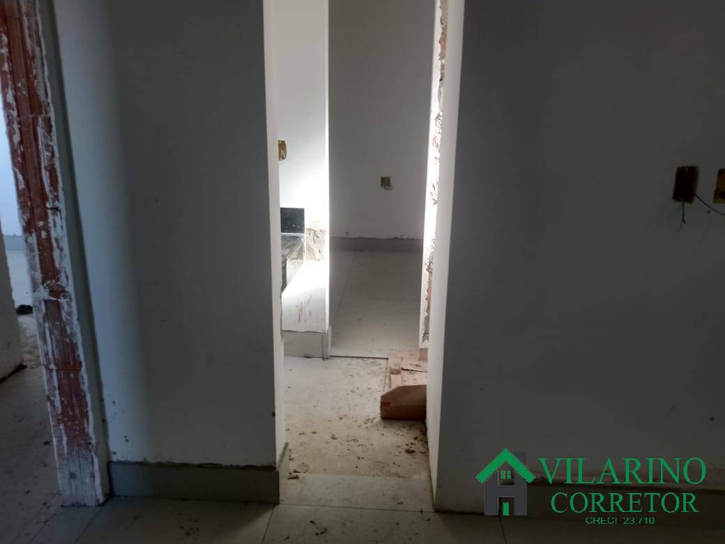 Apartamento à venda com 4 quartos, 140m² - Foto 7