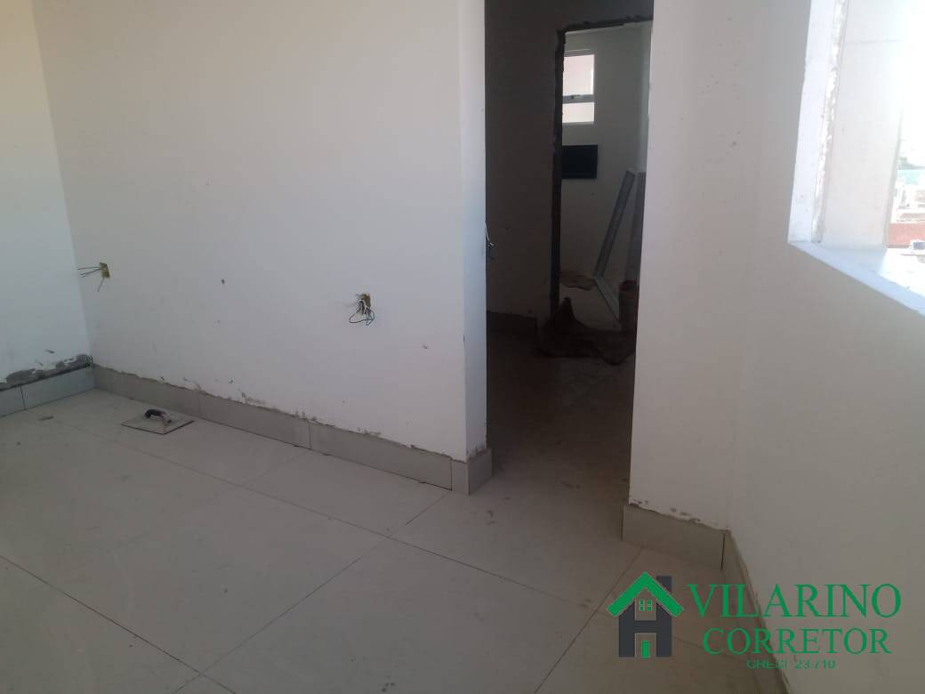 Apartamento à venda com 4 quartos, 140m² - Foto 9