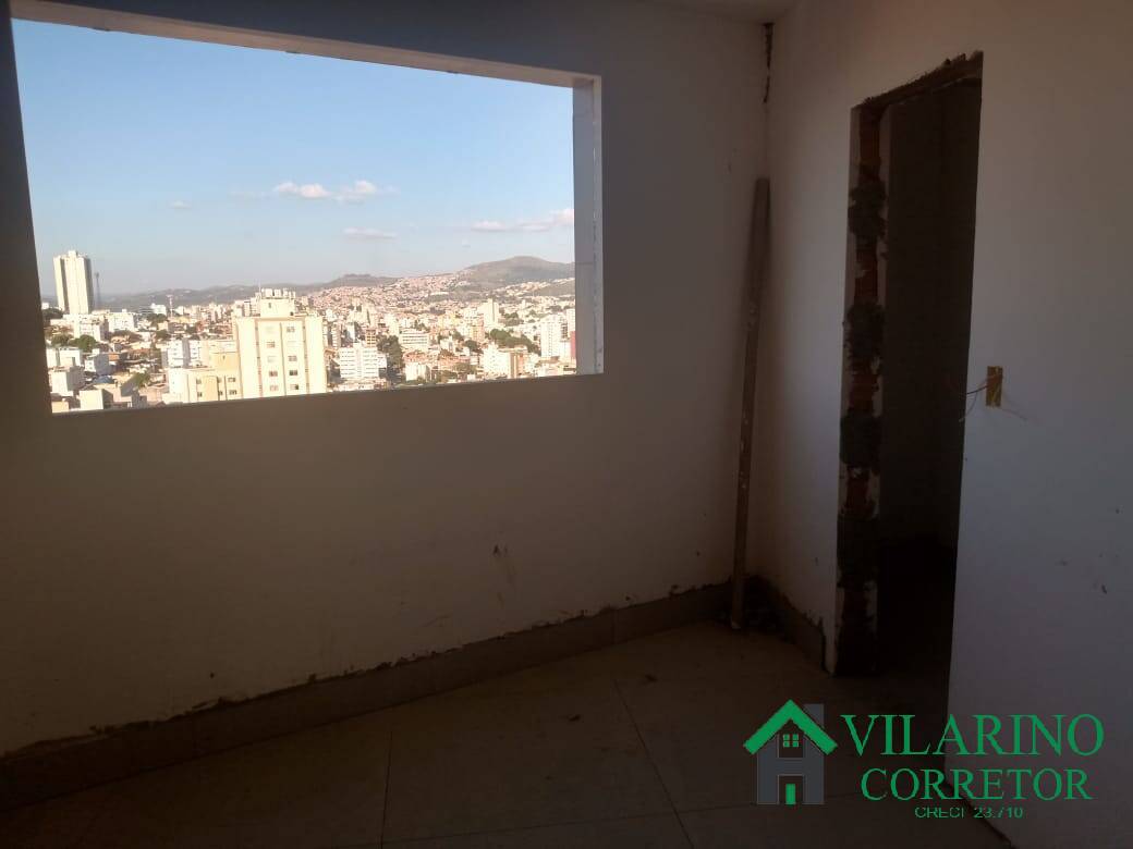 Apartamento à venda com 4 quartos, 140m² - Foto 18