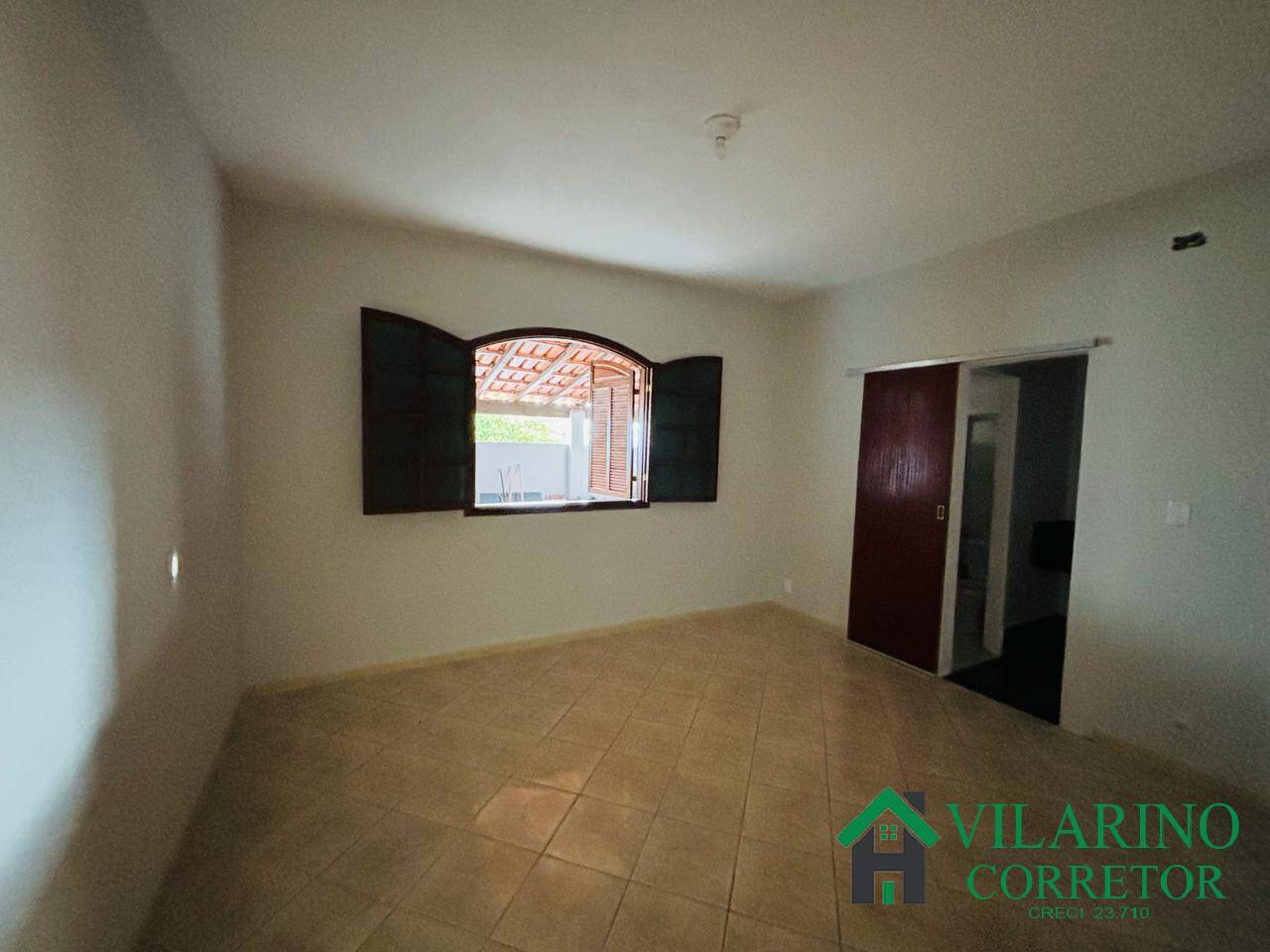 Casa à venda com 3 quartos, 140m² - Foto 3