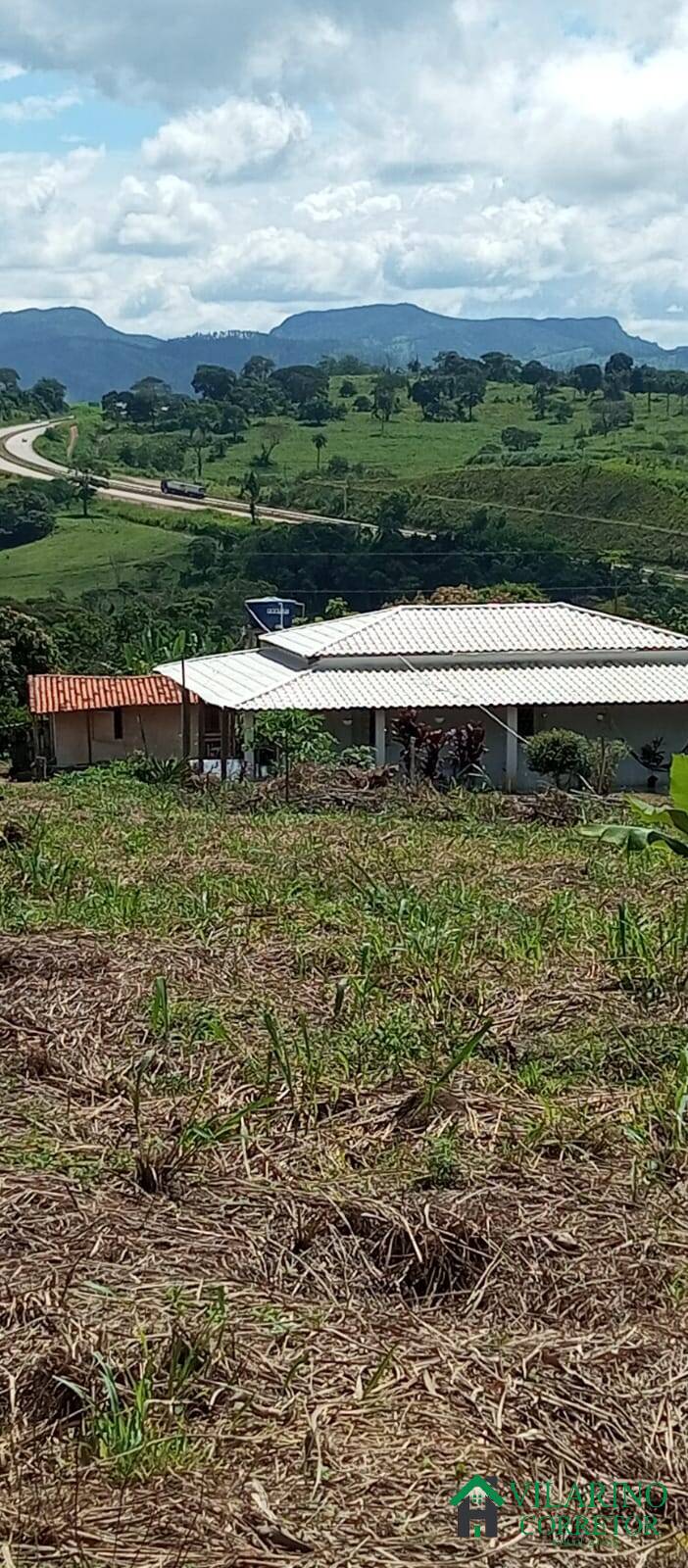 Fazenda à venda com 2 quartos, 190m² - Foto 1