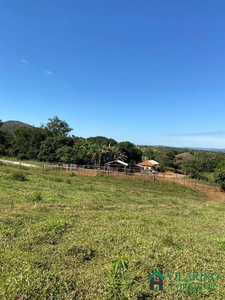 Fazenda à venda com 3 quartos, 500m² - Foto 1