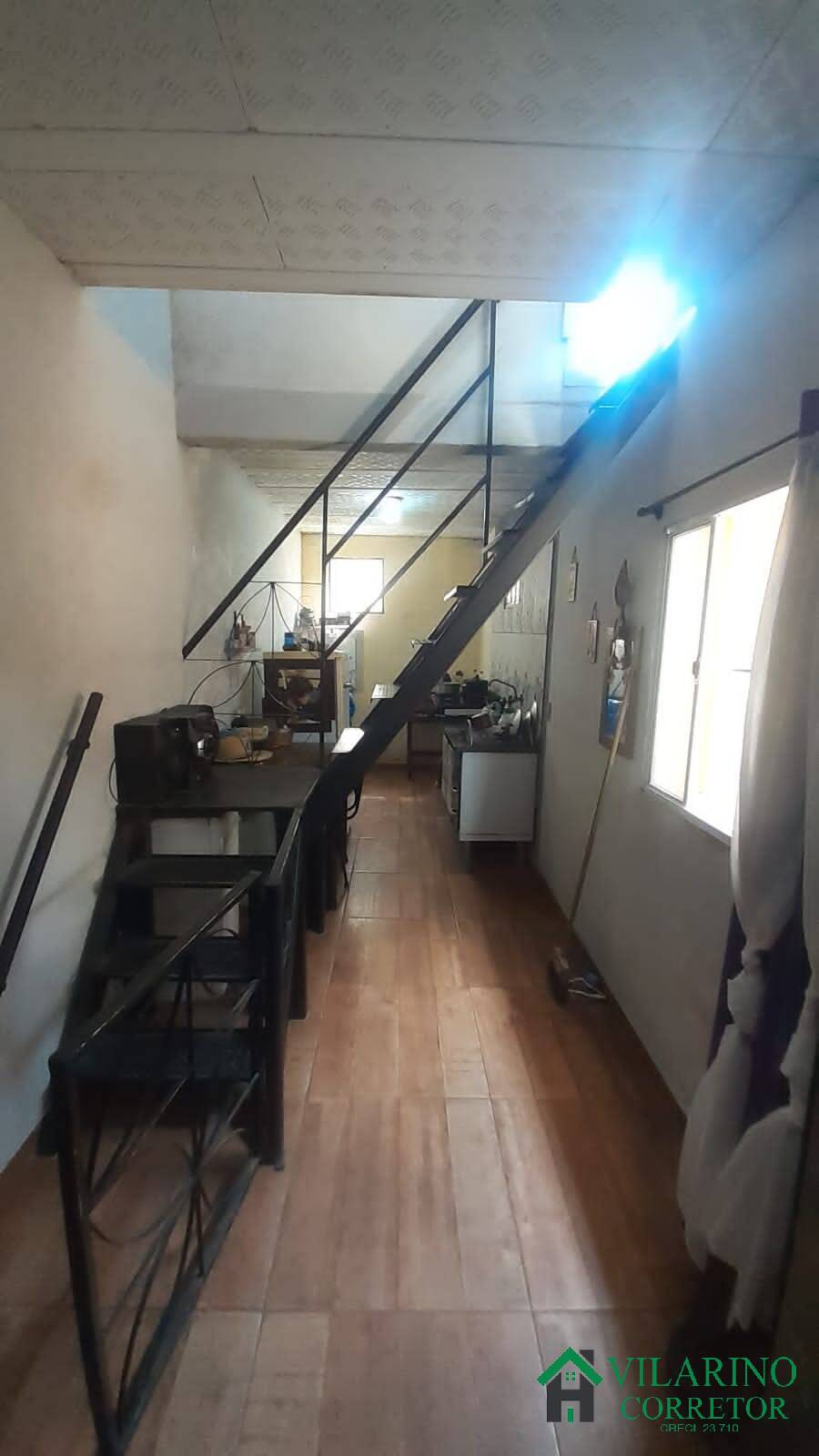 Casa à venda com 1 quarto, 70m² - Foto 7